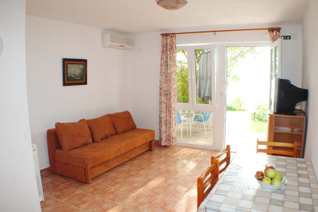 Apartments Mimoza Brist Quarto foto